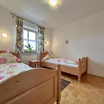 Holiday home Blumenhof Ii *